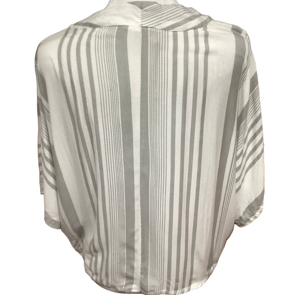 Sim & Sam Grey and White Striped Short Sleeve Top, Size Small - Picture 3 of 7